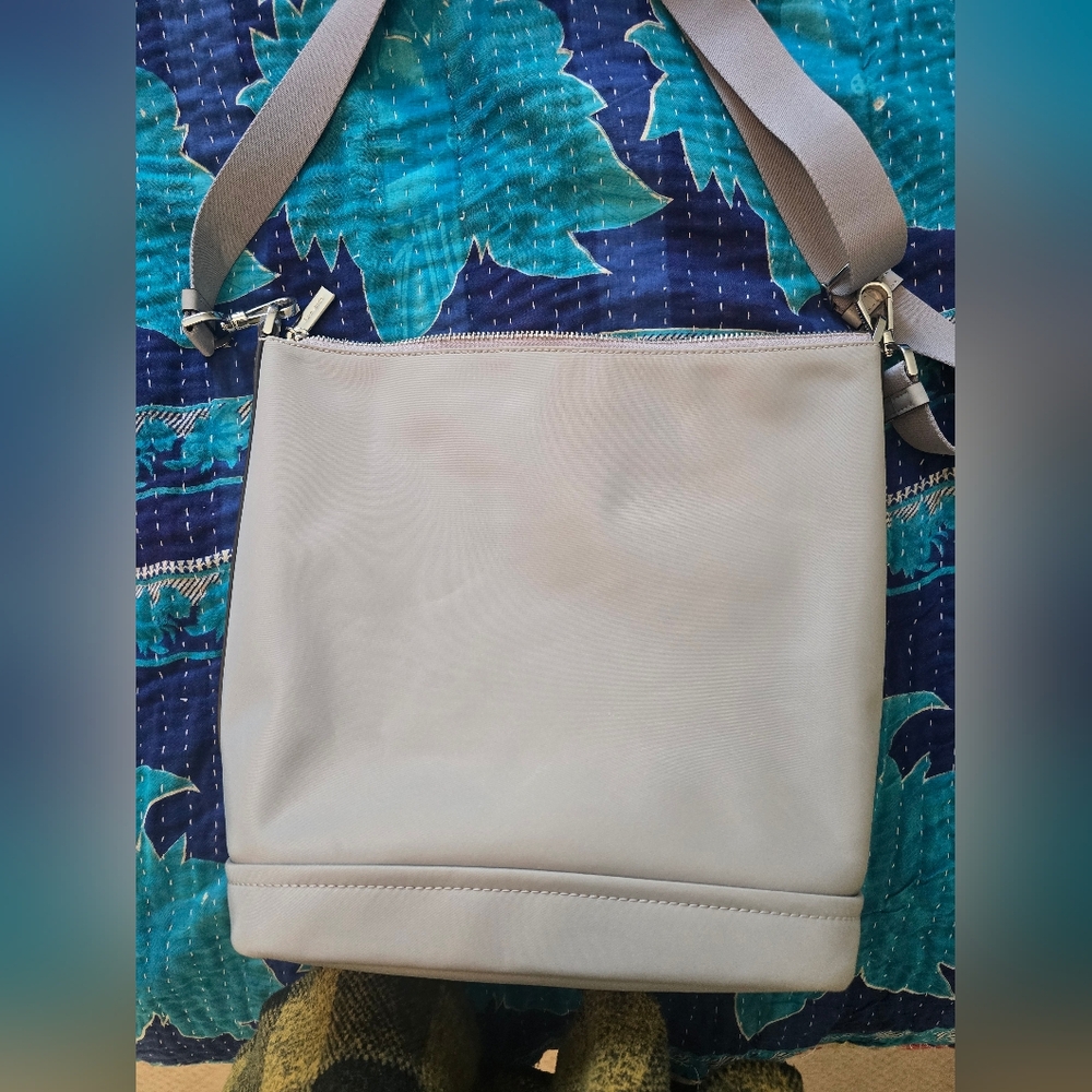 Kate Spade New York nylon Chelsea Crossbody Bag - Picture 2 of 11